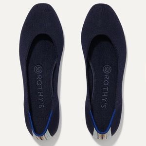 Navy square Rothys